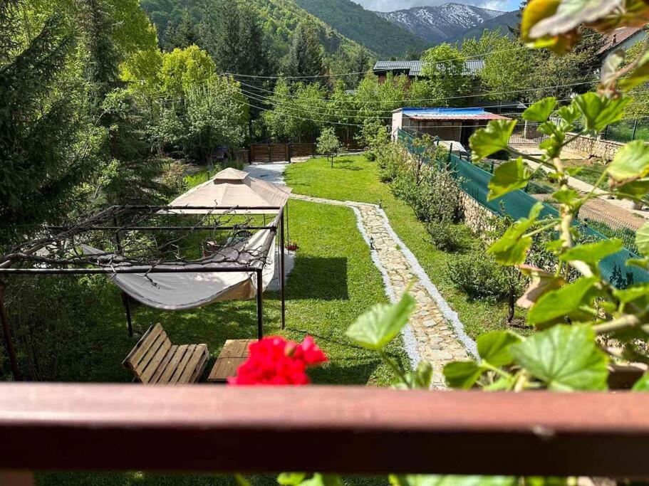 Cosy Mountain Villa In Nizepole Bitola Exteriör bild